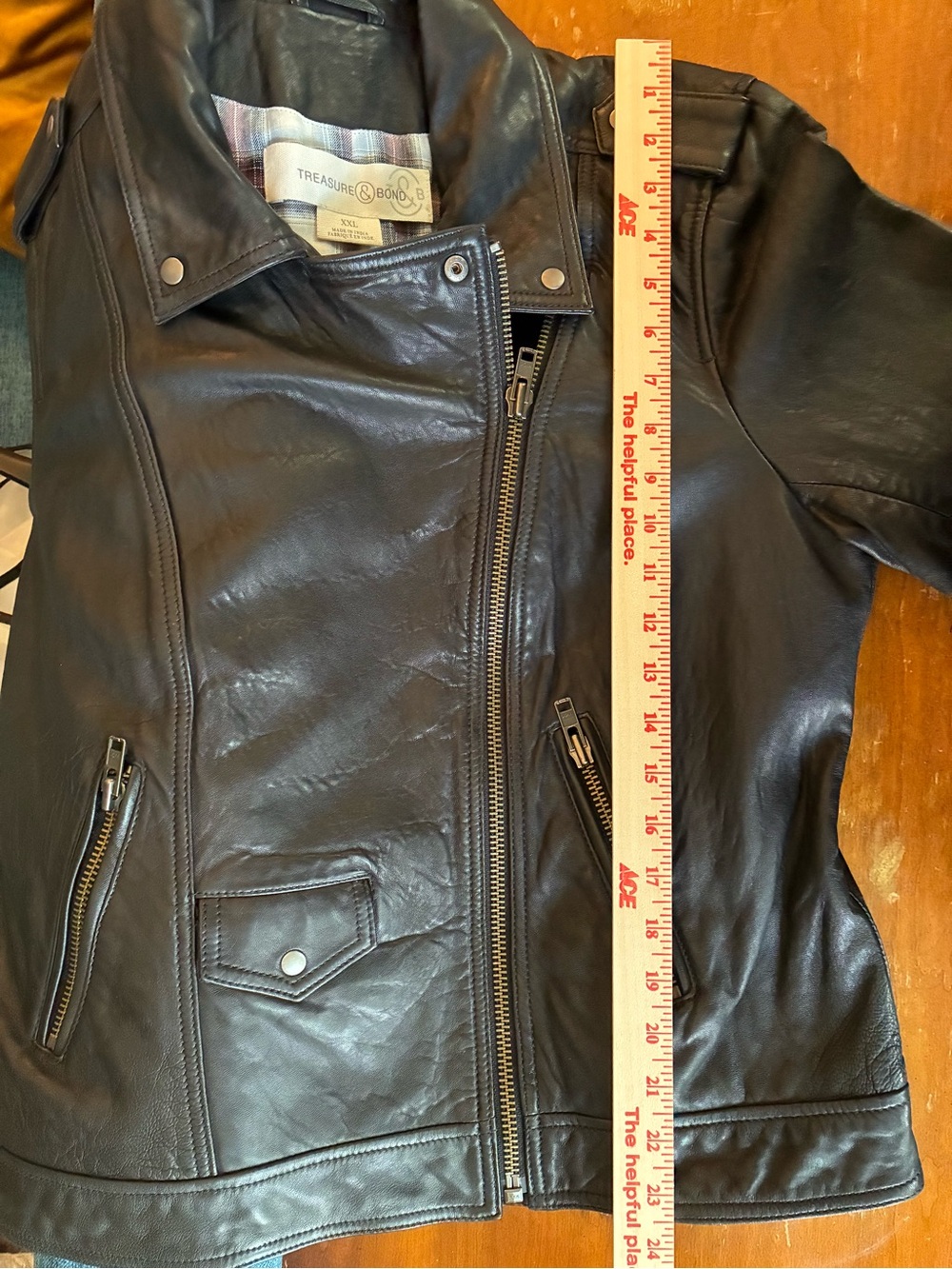 GENUINE LEATHER. Treasure & Bond Black Leather Moto Jacket - Picture 7 of 9